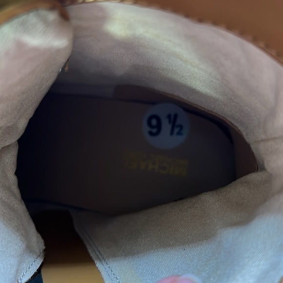 NWOT Michael Michael Kors Alistair Combat Lace Up Leather Jewel Boots Womens 9.5 - Picture 11 of 13